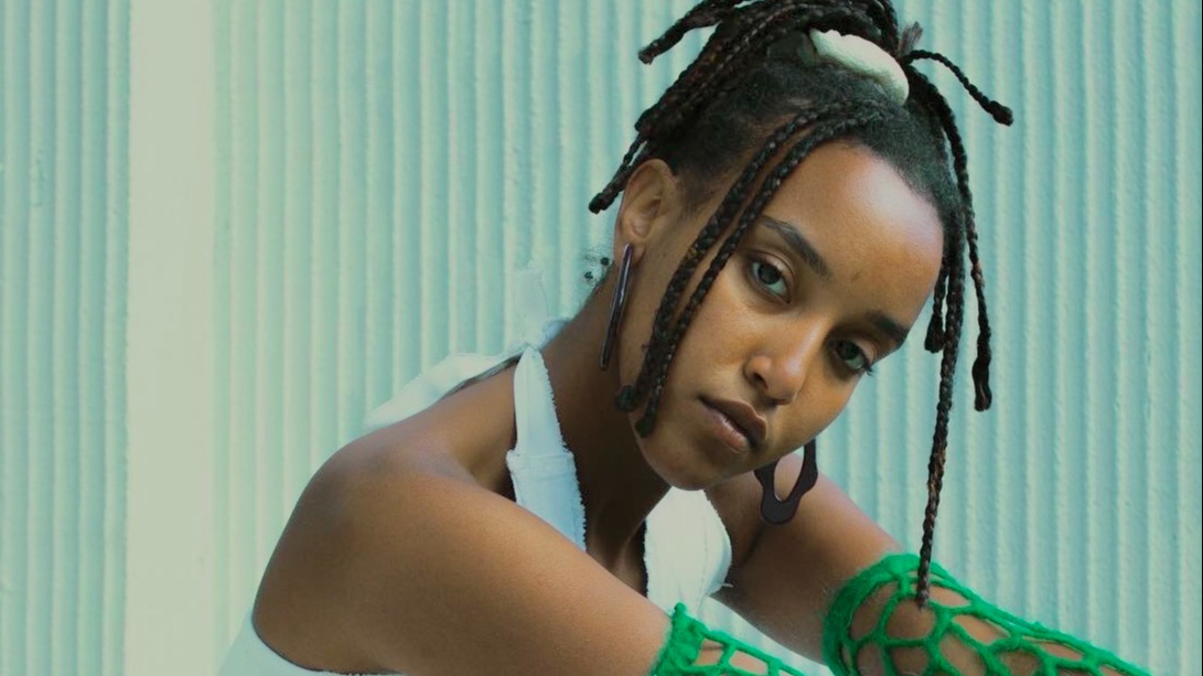  Makayaheli | Makayabundo & Helina