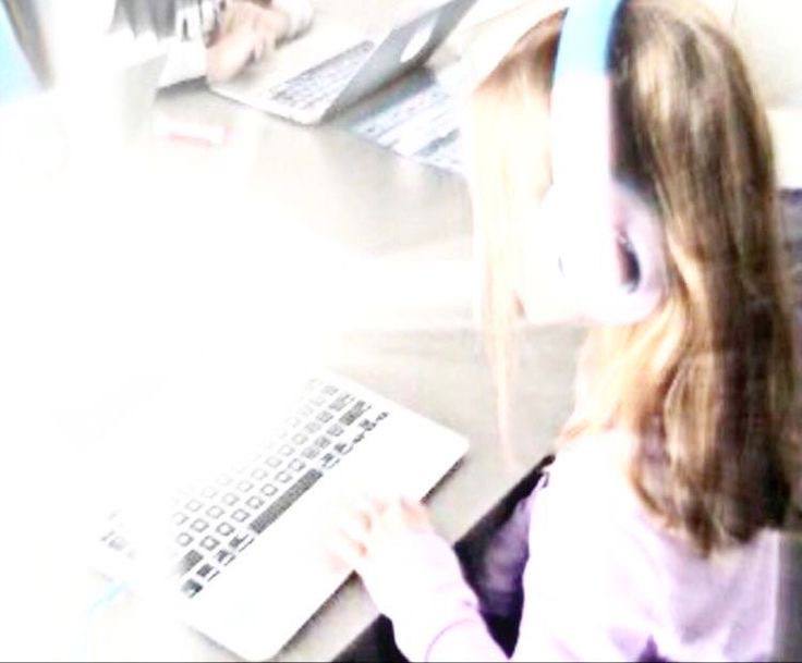 Still On Hold | Dance____98  & kaputtne