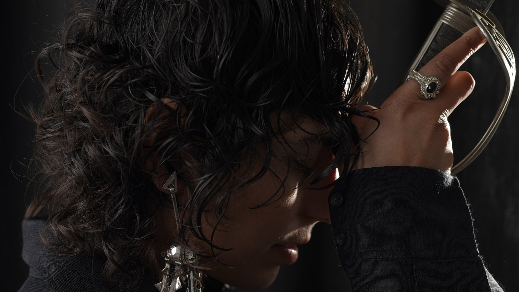 Storytelling for the Migrant | AZIEZ