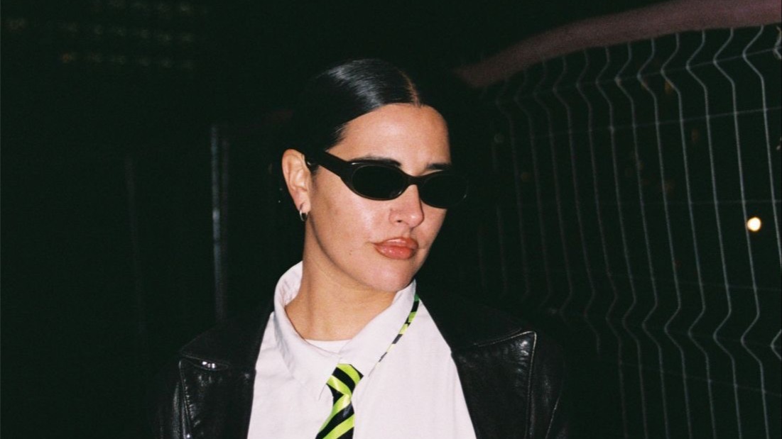 LATINEO & Me Siento Extraña Takeover | Acidnena