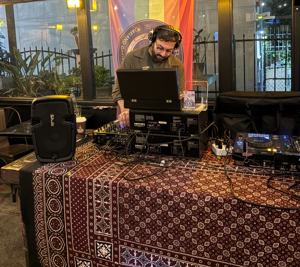 Iran Solidarity Show | Omid Jahan (omjvinyls)