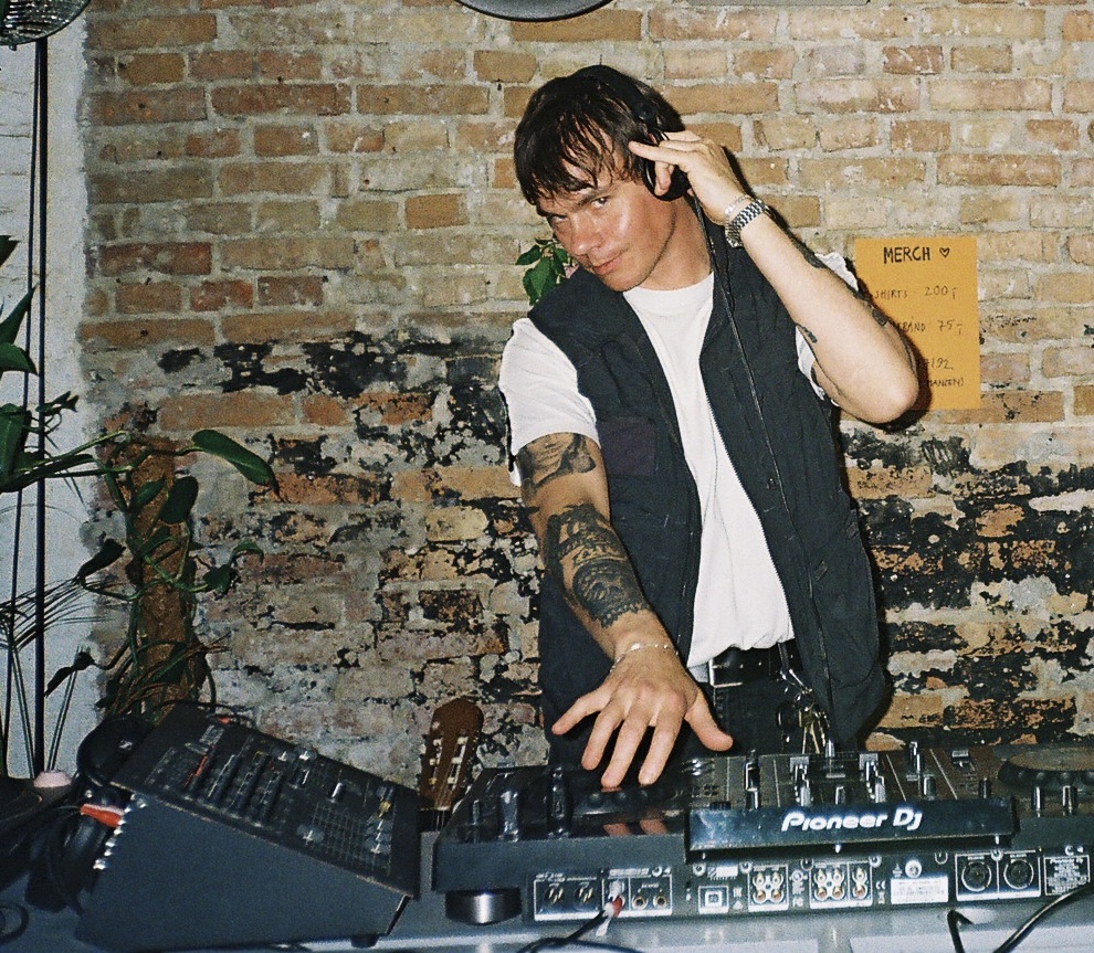 The Breakfast Show | Nordberg & Mathias Schønberg