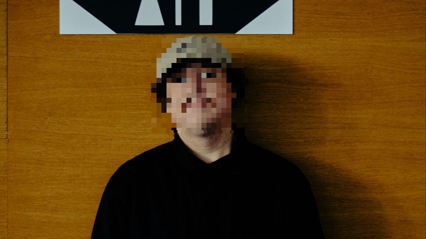 Kauno fonas | Less Feeling