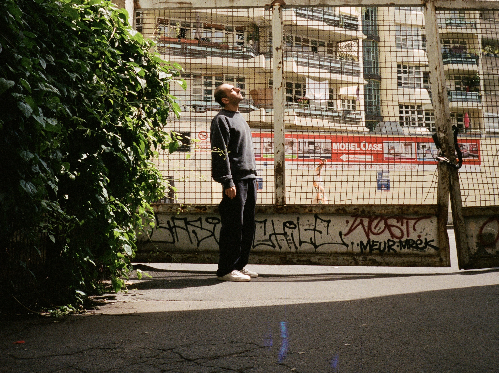 Under The Influence of Rhythm & Sun | Lz MC Can