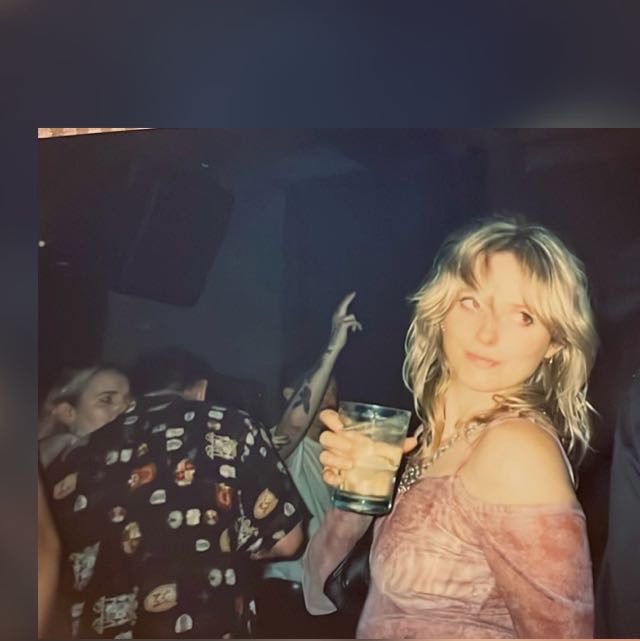 Coming Apart | Zoë Duffy & Dance____98