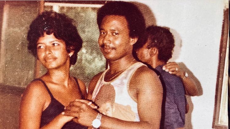 Ama de Caza | Calamidades Lola