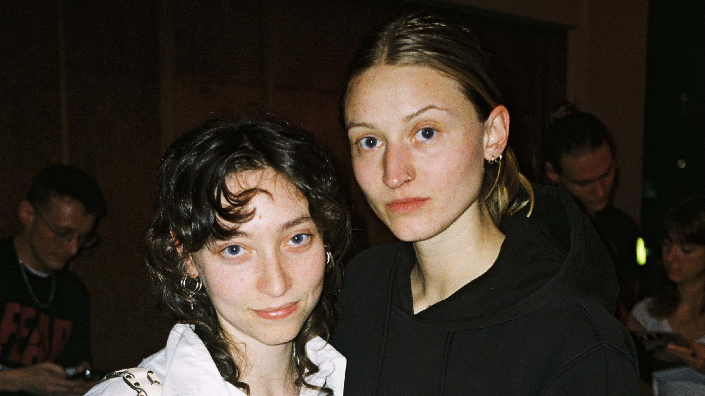 U-Hauling to Paradise | Sophie & Lulu