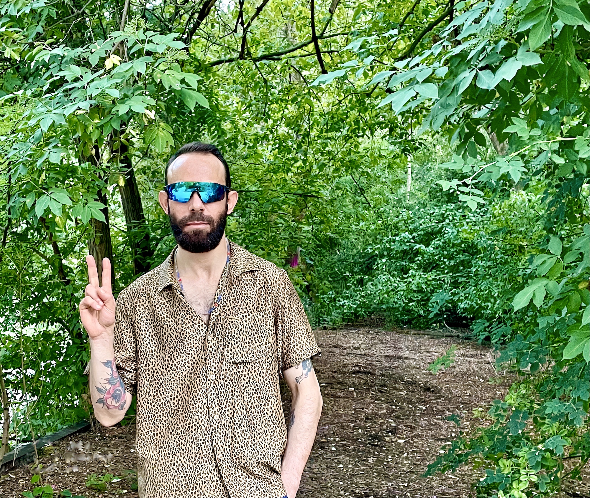 Love On The Rocks | Lukky