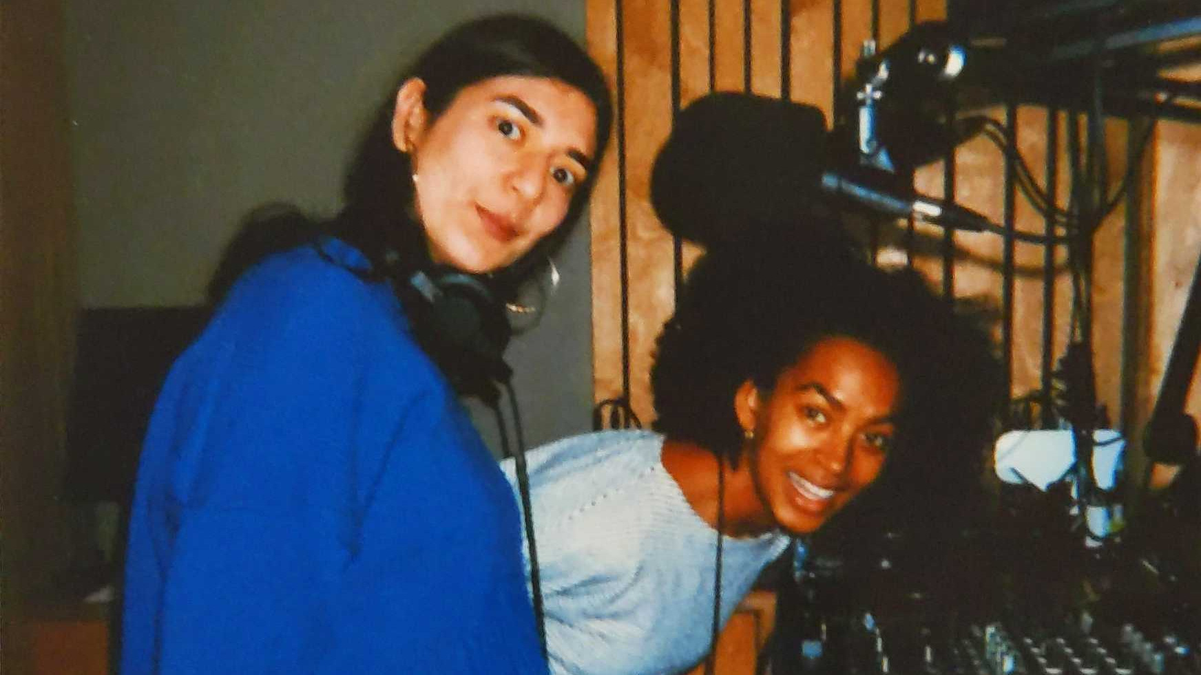 Awkward Aquarians | Leona & Raha