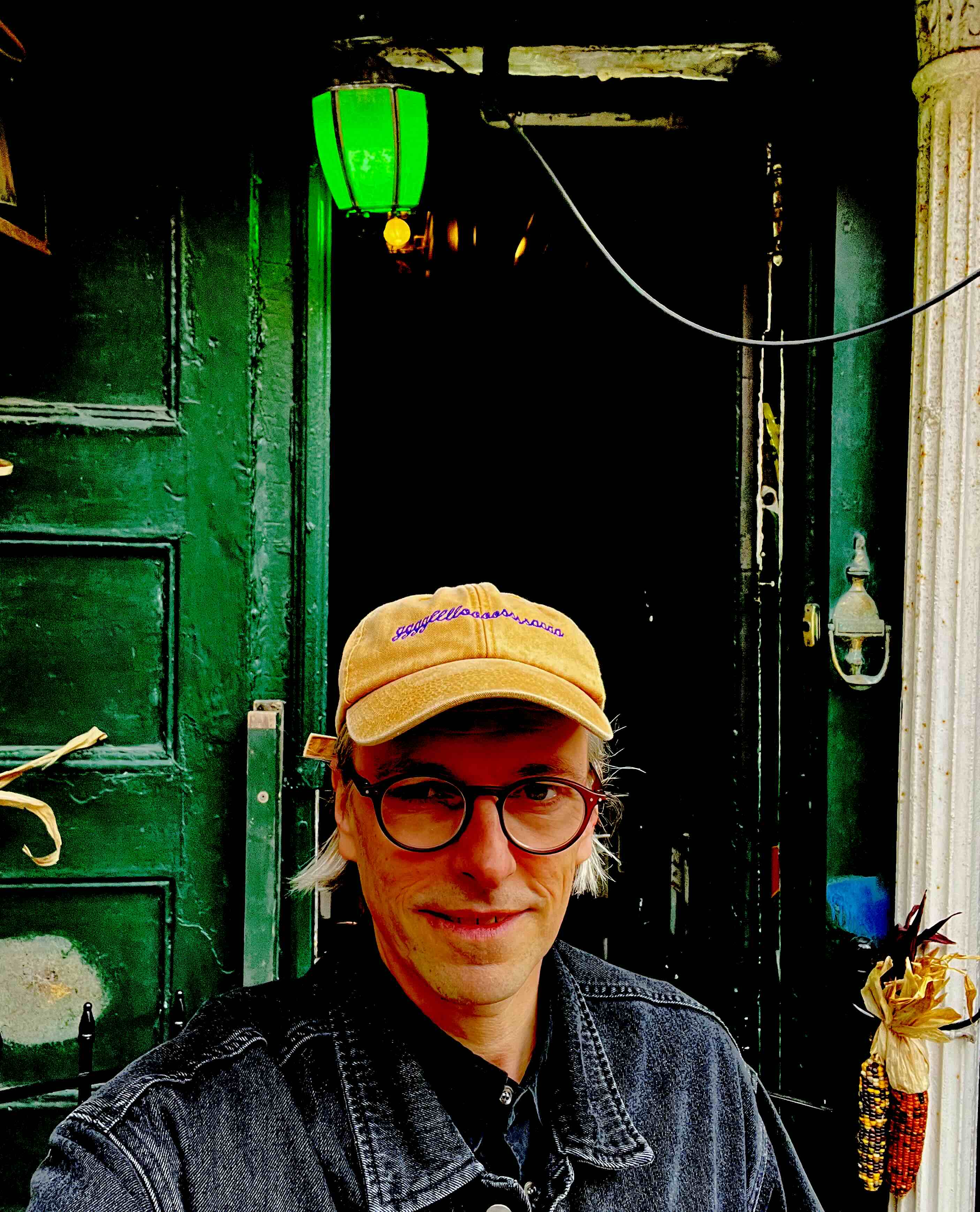 No country, no flag! | ML