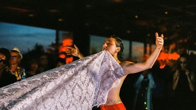 Creative Auslaender | İdil Şerifoğlu & Göksu Kunak 