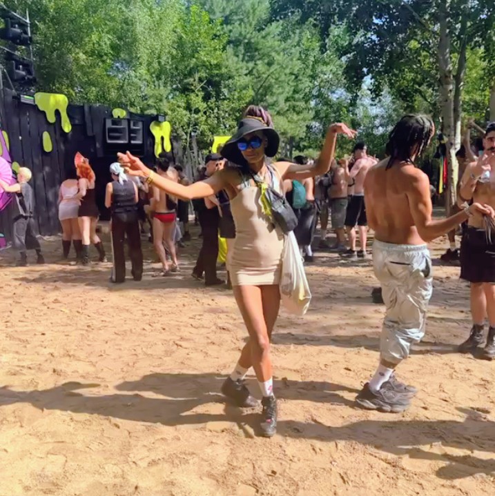 KILLA Airlines → Winter Breaks | KILLA