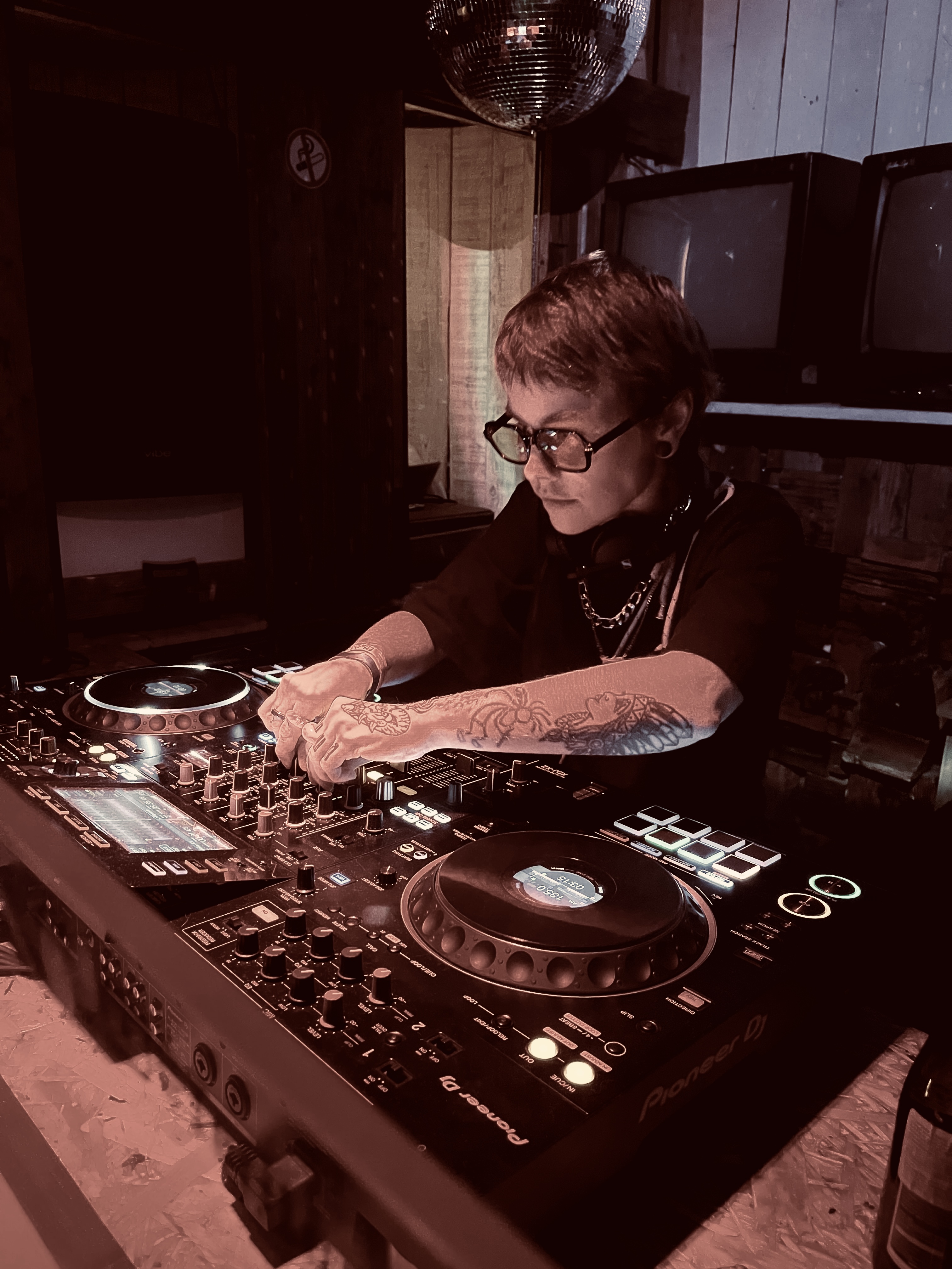 UNDER Festival | Aniri Chan