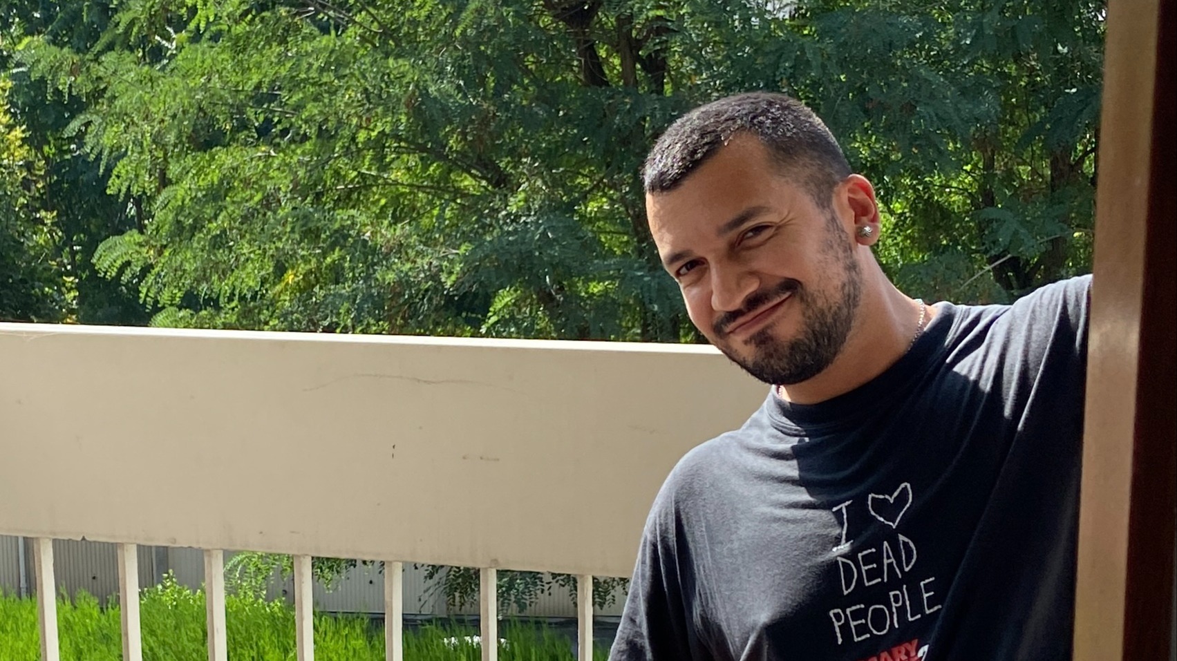 Fiestuki Ambient Amigas | mosca muerta