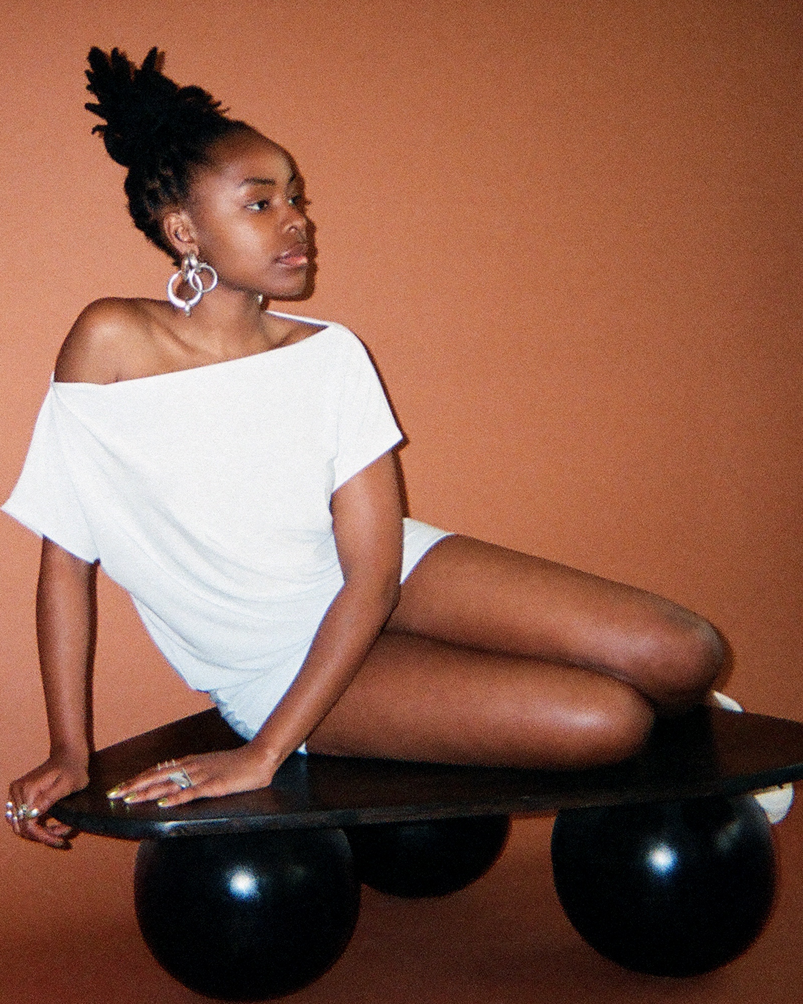 HEAVY FEELINGS | G L O W Z I
