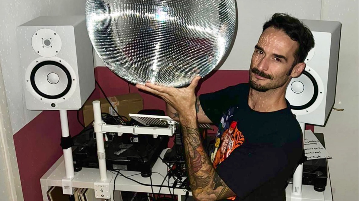 Golden Hour | Jade Gola