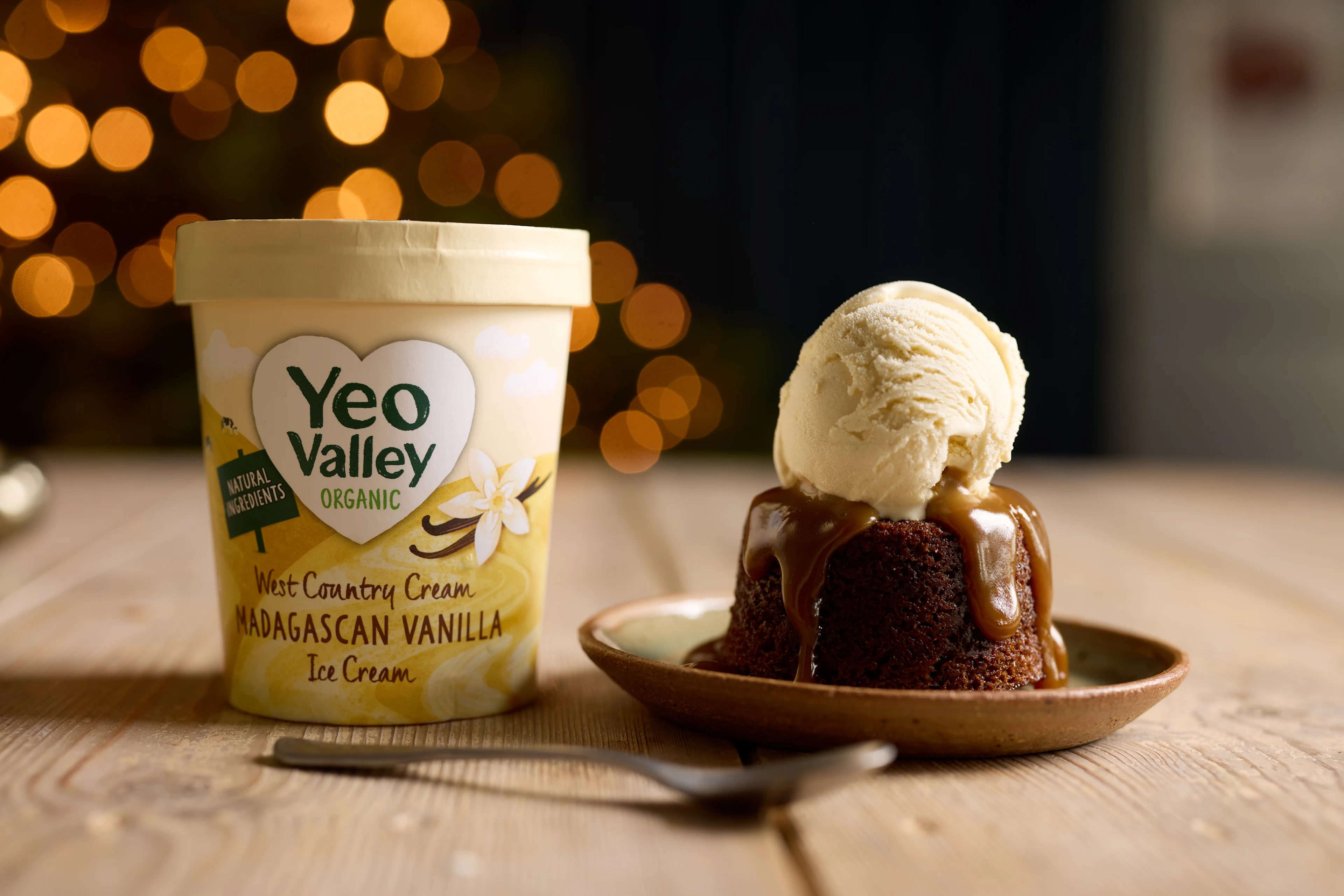 Stem Ginger and Date Puddings