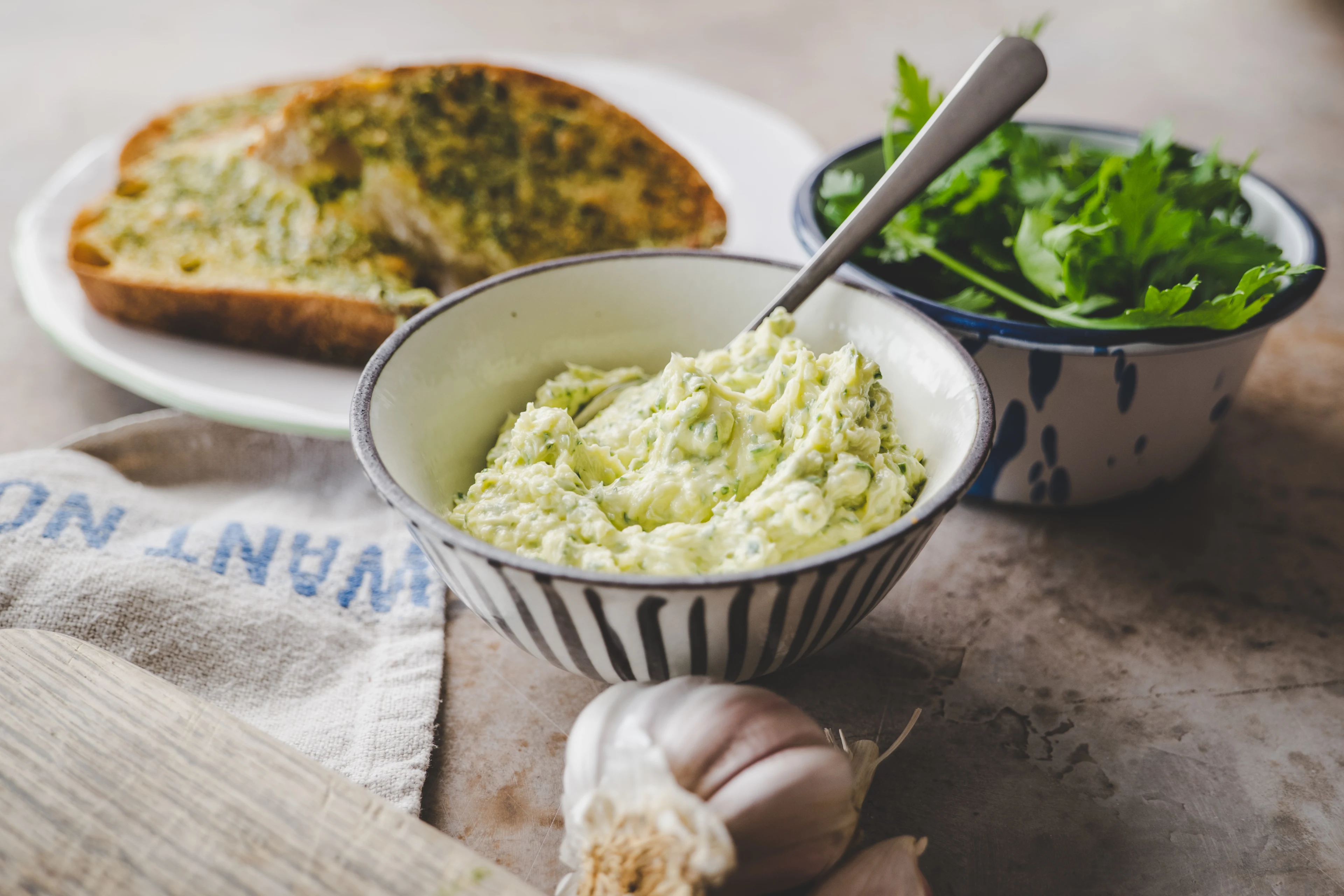 Recipe - Garlic and Cheddar Butter