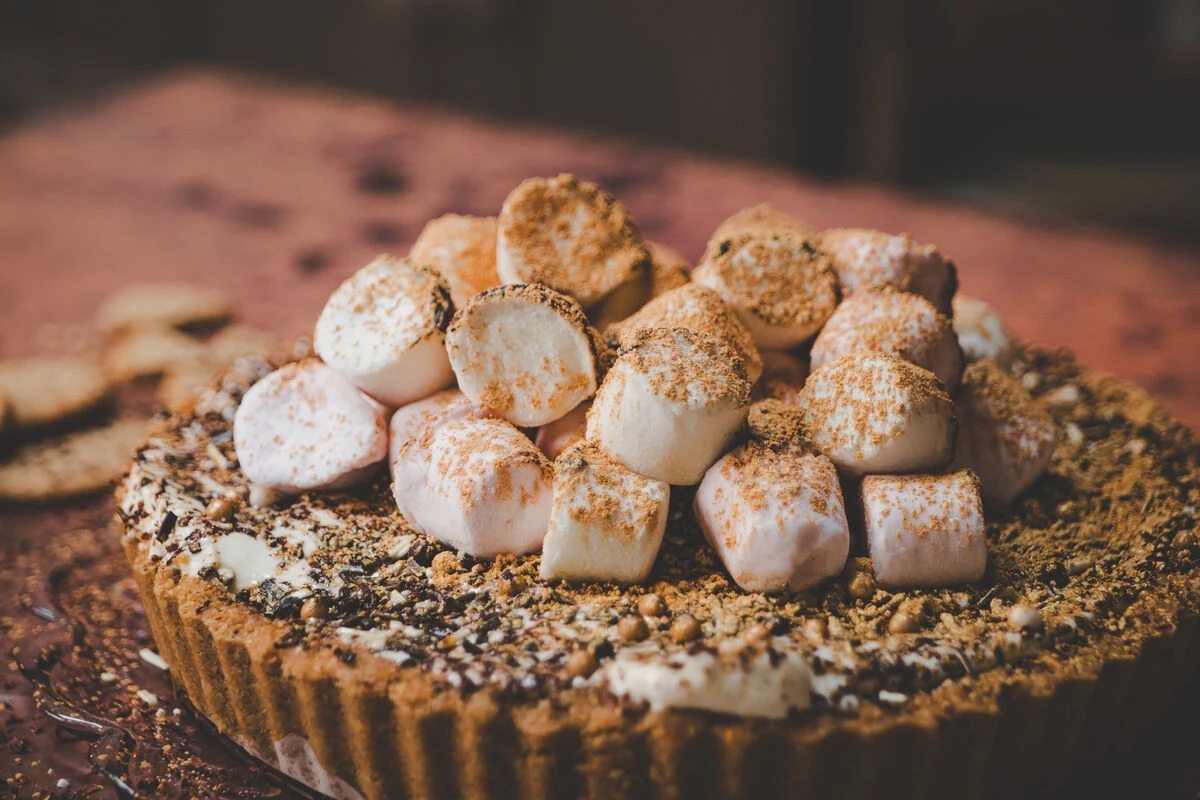 Recipe - Bonfire s’more banoffee pie