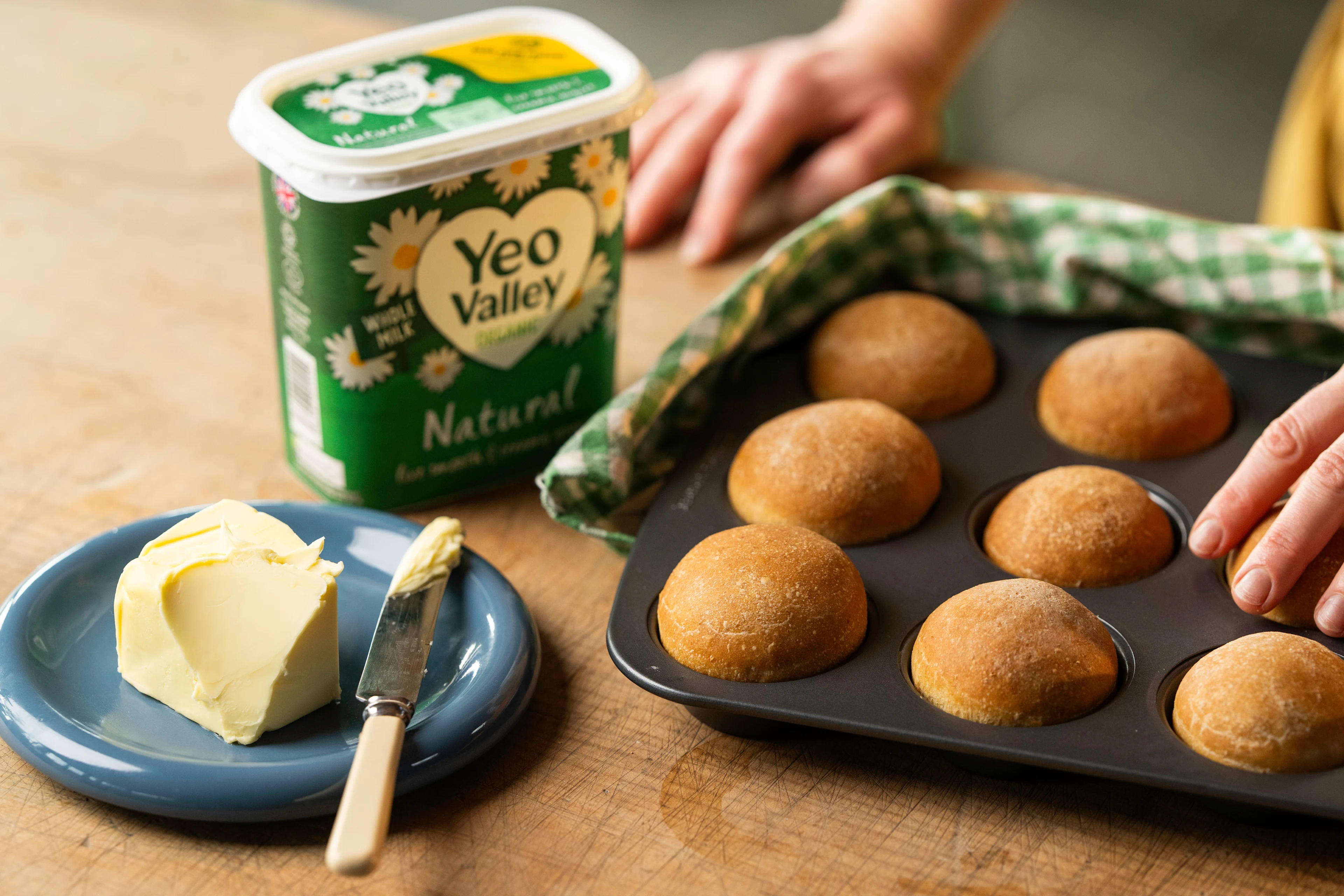 Sourdough flowerpot rolls 