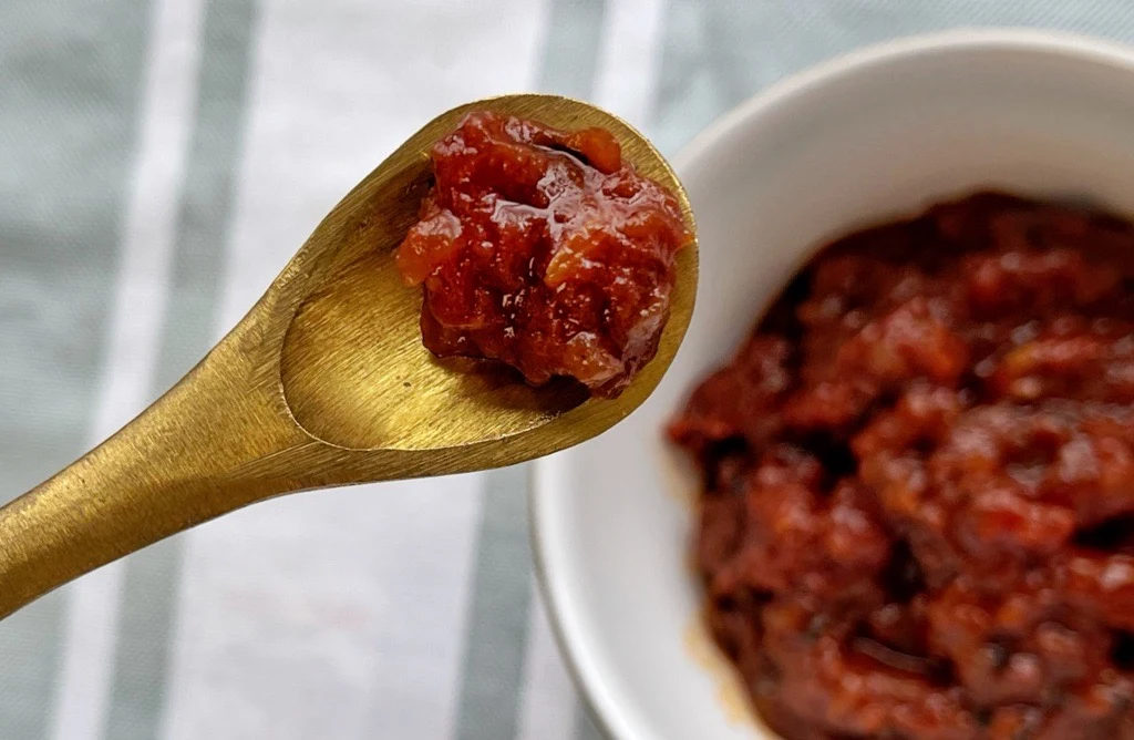 Recipe - Spiced Tomato Chutney