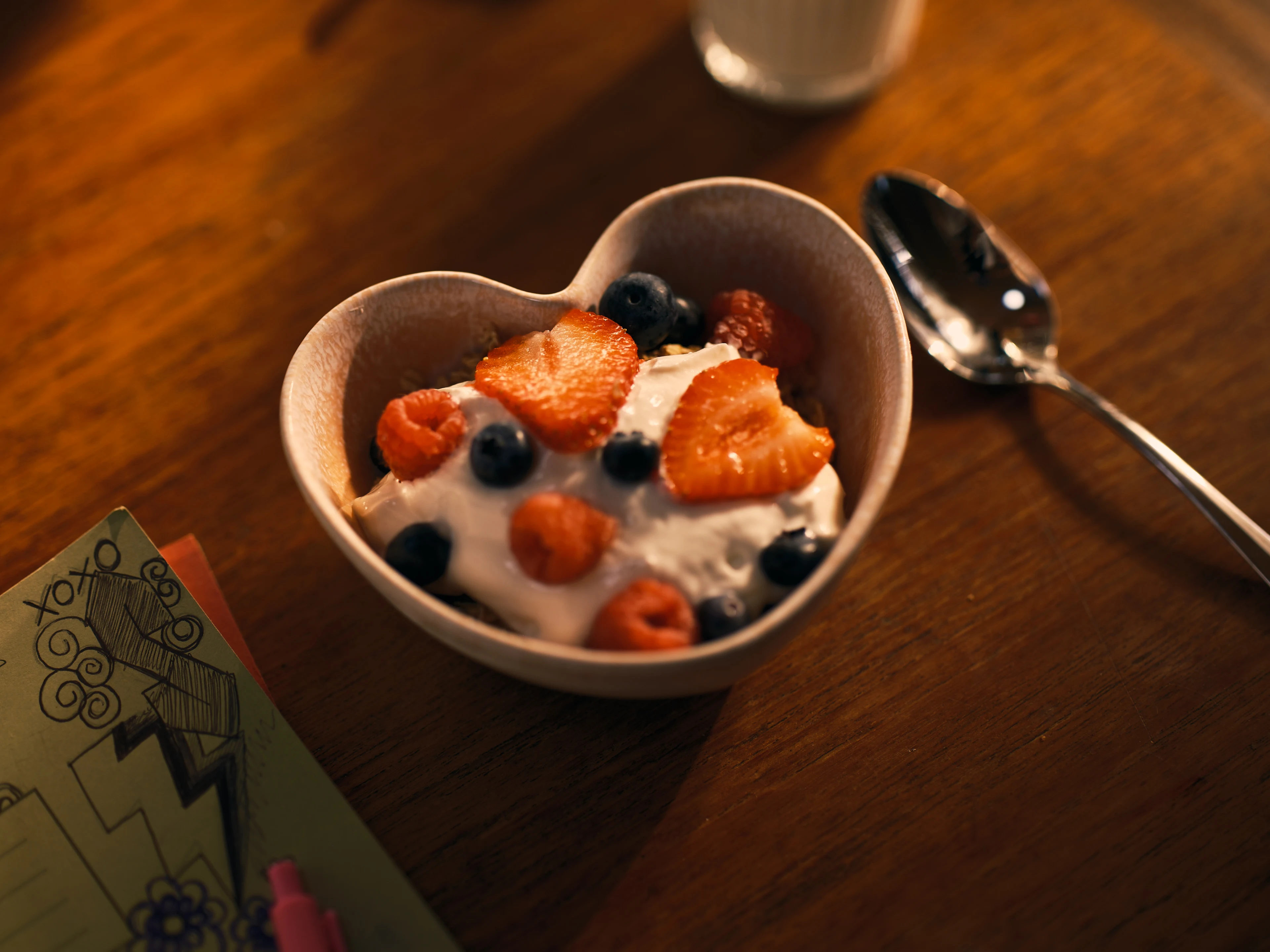 blog-photo-Delicious is at the Heart-yogurt advert still fruit heart bowl spoon