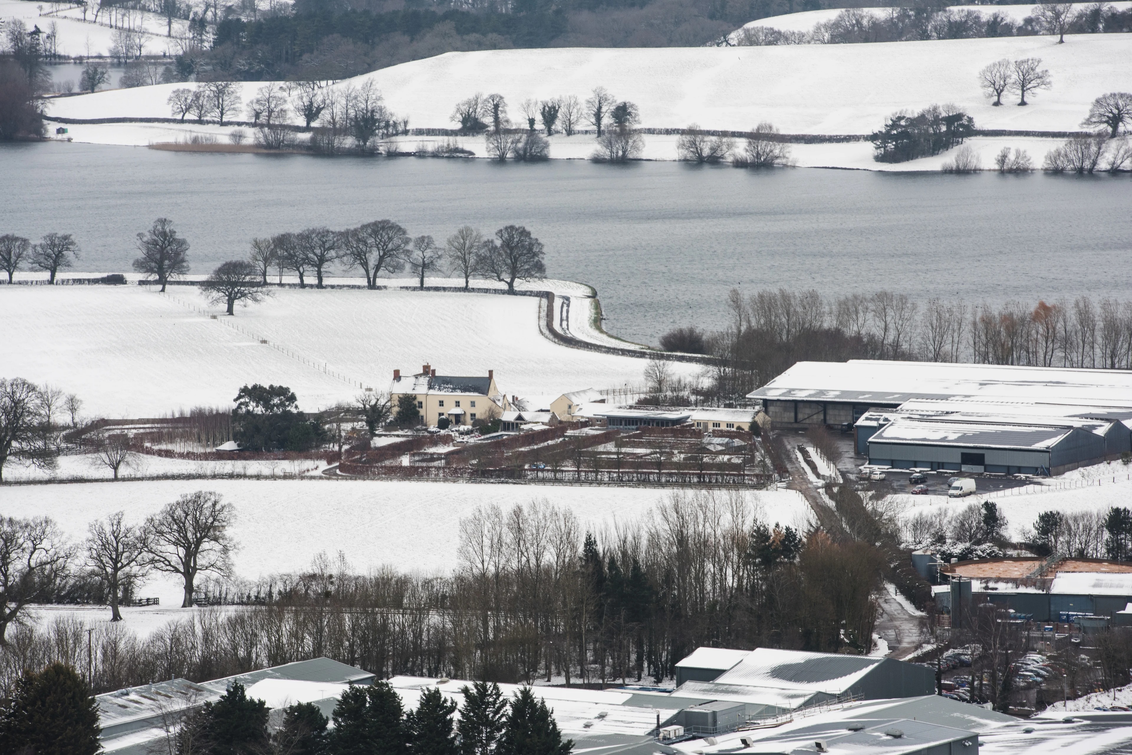 blog-photo-Yeo Masterclasses-valley view snow winter christmas