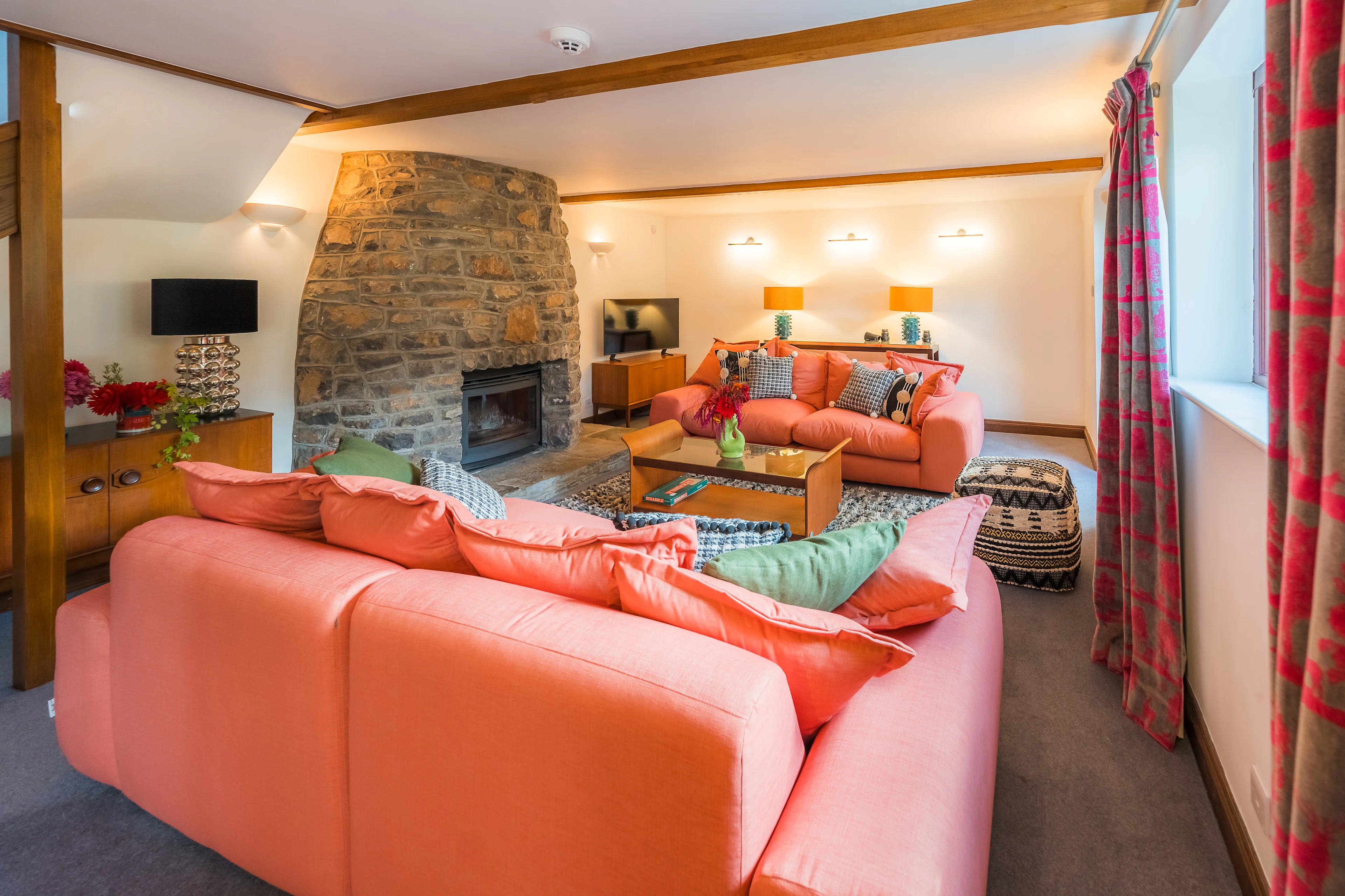 Rural Stays - Coombe Barn