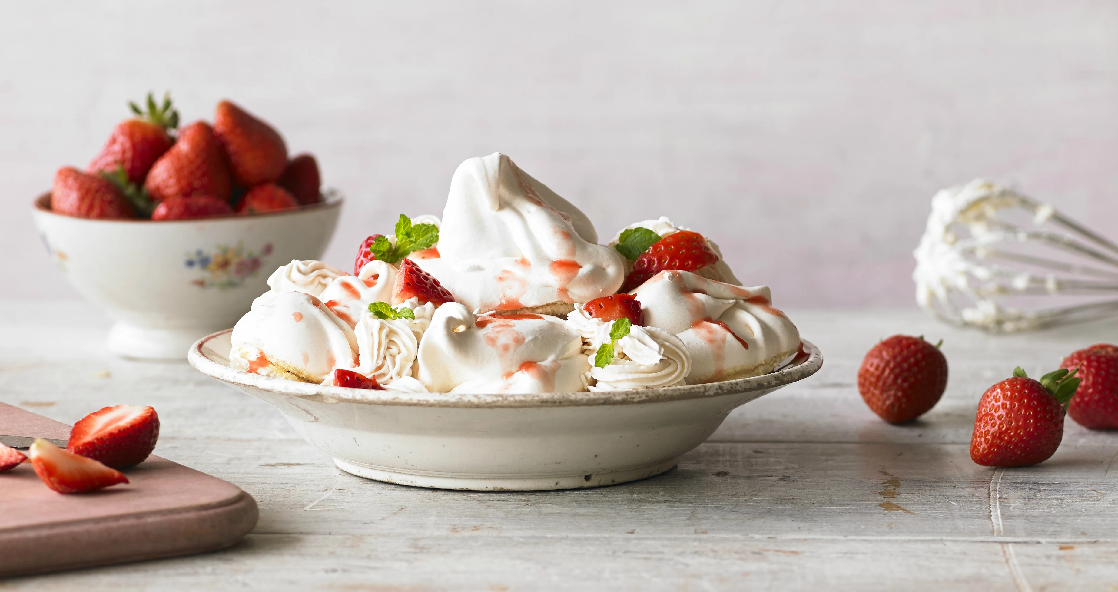 Recipe - Summer Strawberry Meringues