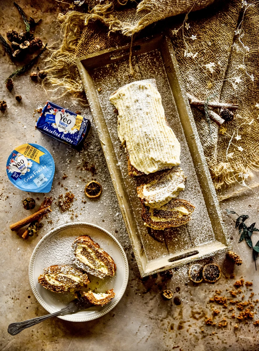 Recipe - Gingerbread Swiss Roll with Maple and Pecan Frosting