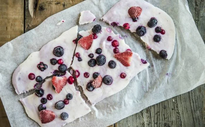 Recipe - berry yogurt bark