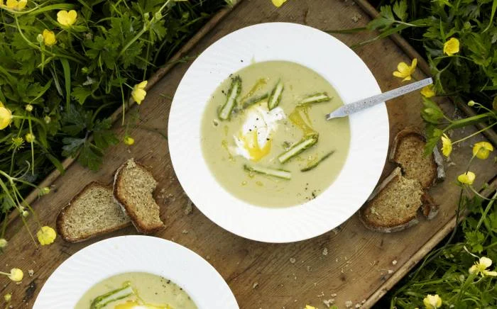 Recipe-photo-Cream of Asparagus Soup with Soft-Poached Eggs