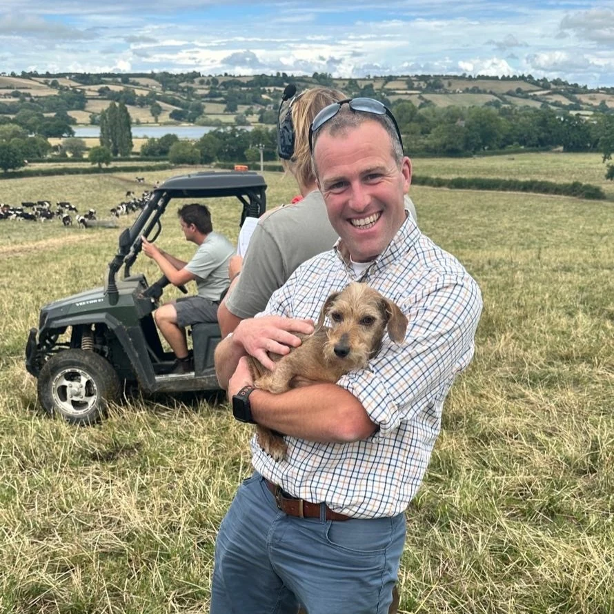 Farmer Rich and Midge