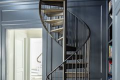 LakesideTraditional7