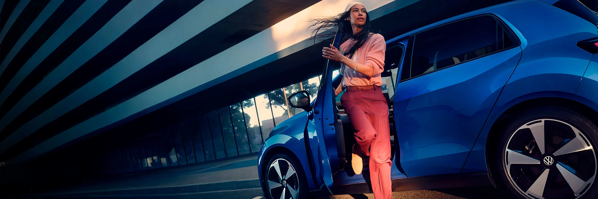 Kansansähköauto saapuu Suomeen. Tule kokemaan ID. Polo! Ennen syksyä. Ennen autoliikkeitä. Tapaa ID. Polo ja ID. Polo GTI ensimmäisten joukossa – ilman ajanvarausta, tietysti.