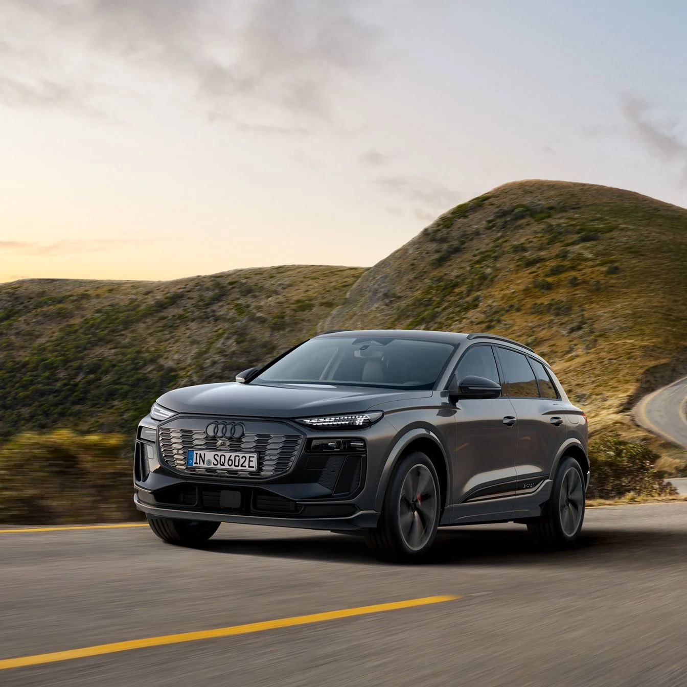 Audi SQ6 sivusta