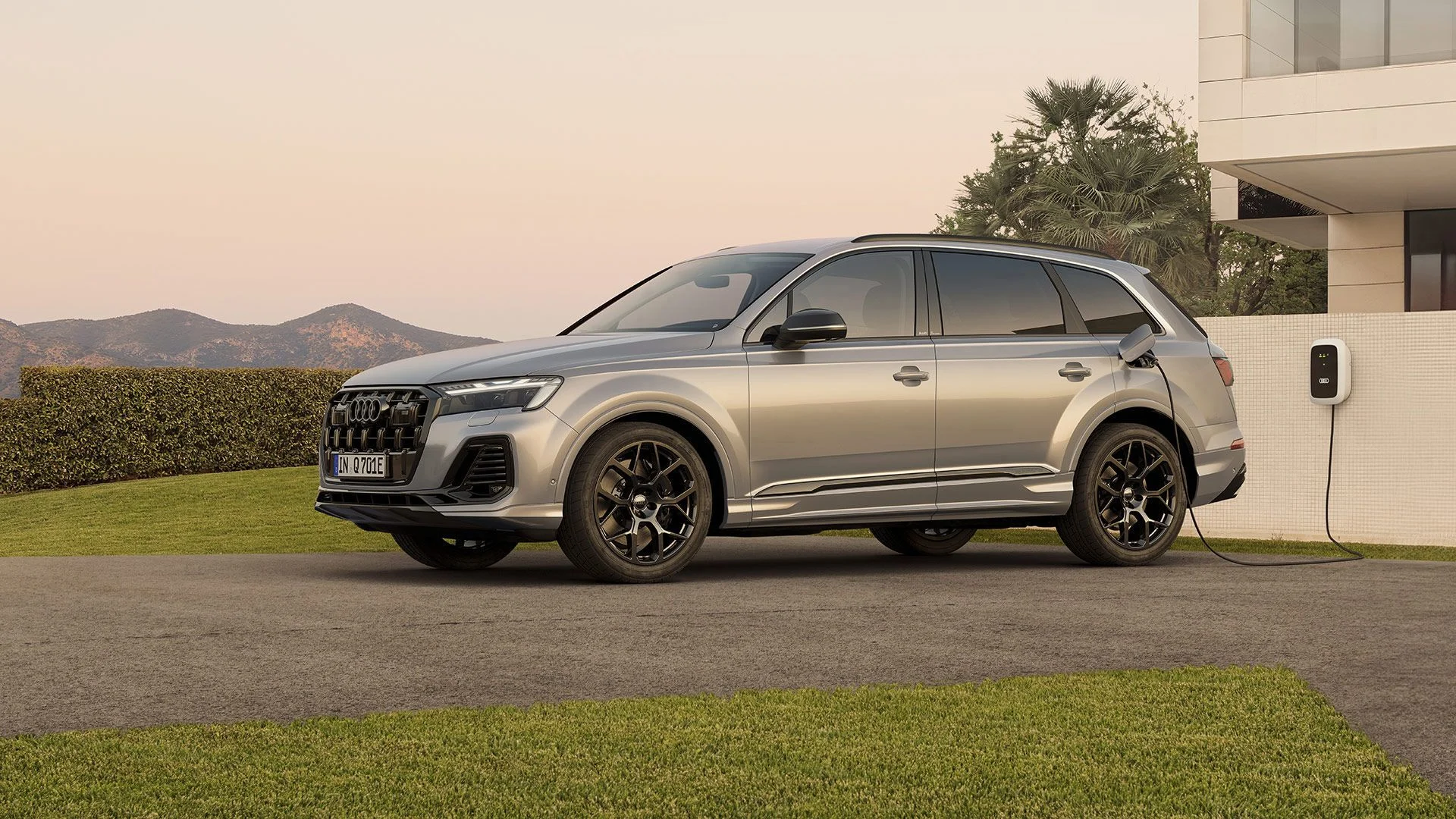 Q7