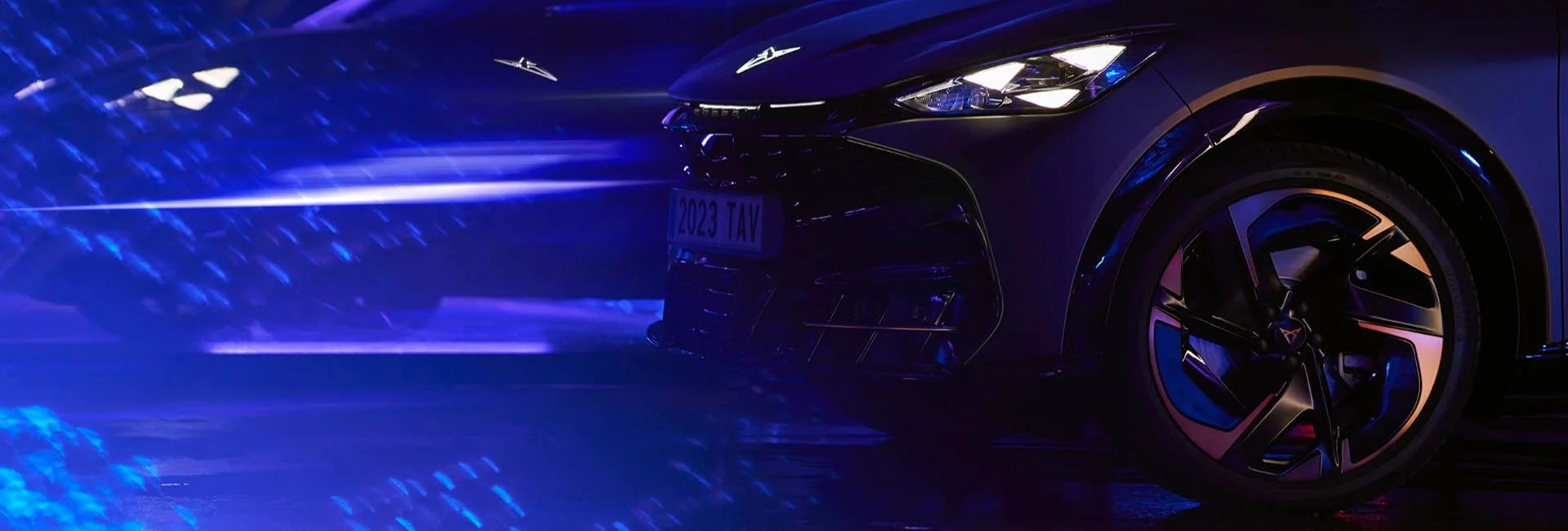 Kapinallinen tai ylellinen. Sama juhla.  CUPRA ja Porsche juhlivat Oulussa.