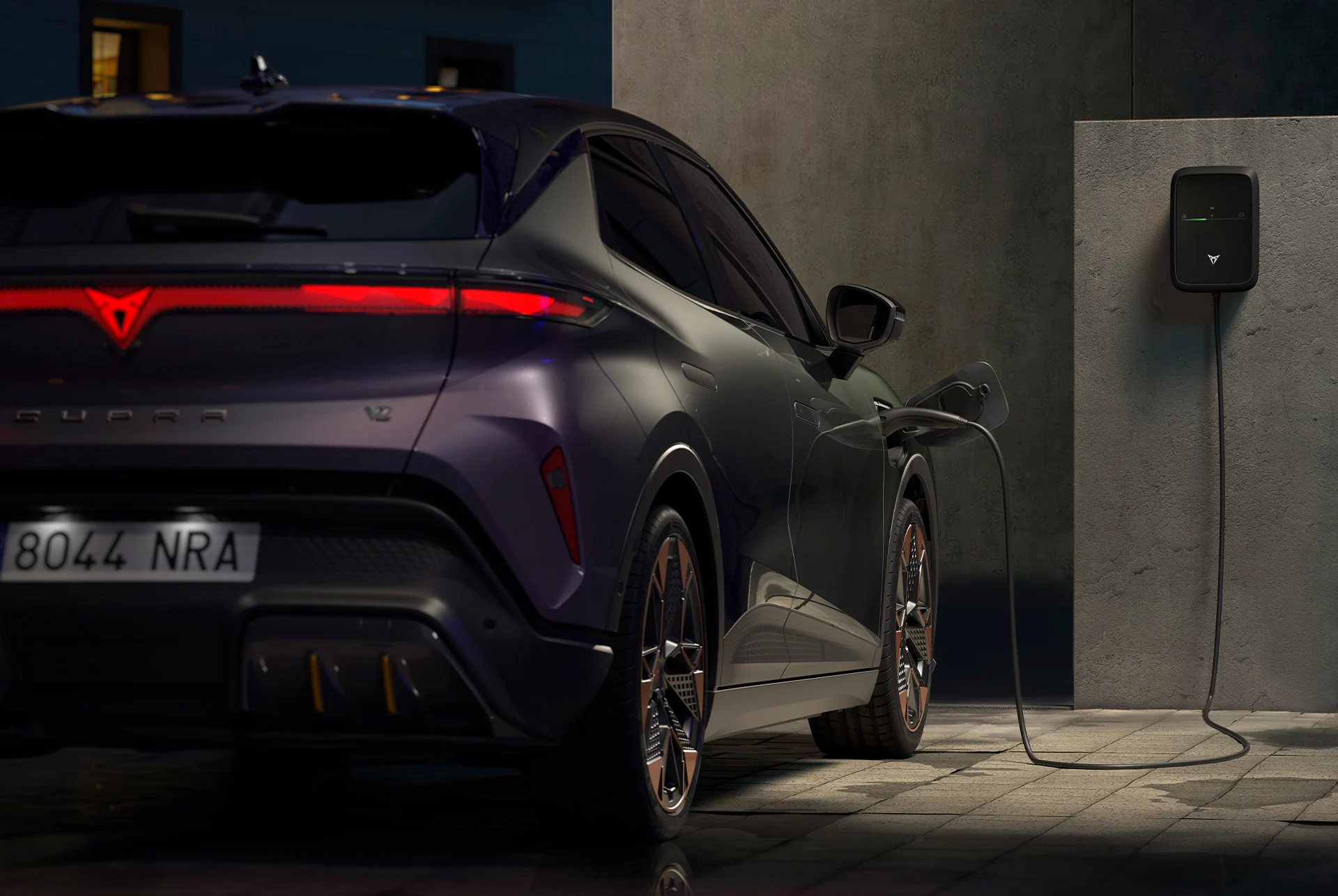 CUPRA Raval VZ lataamassa 