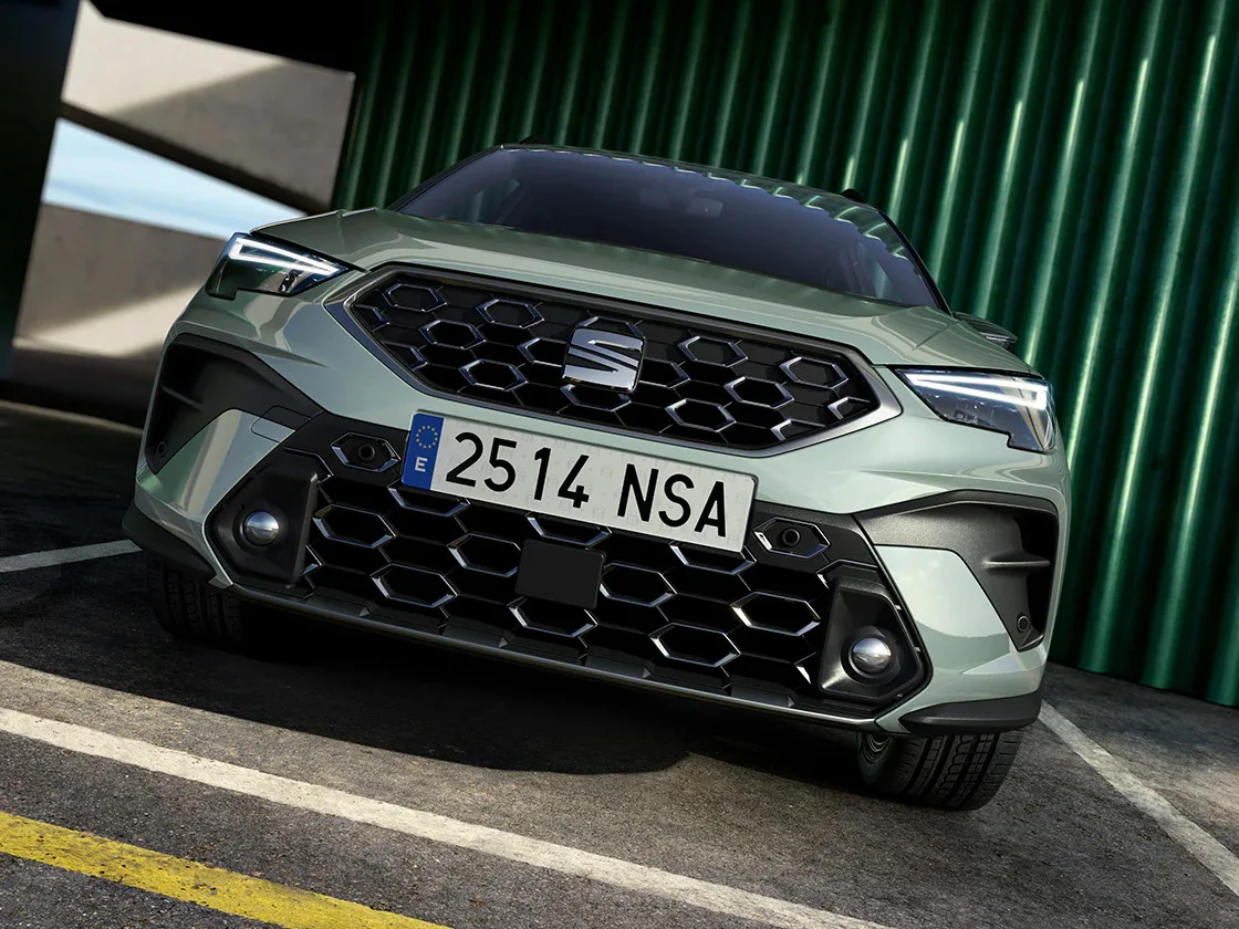 seat-arona-front-bumper