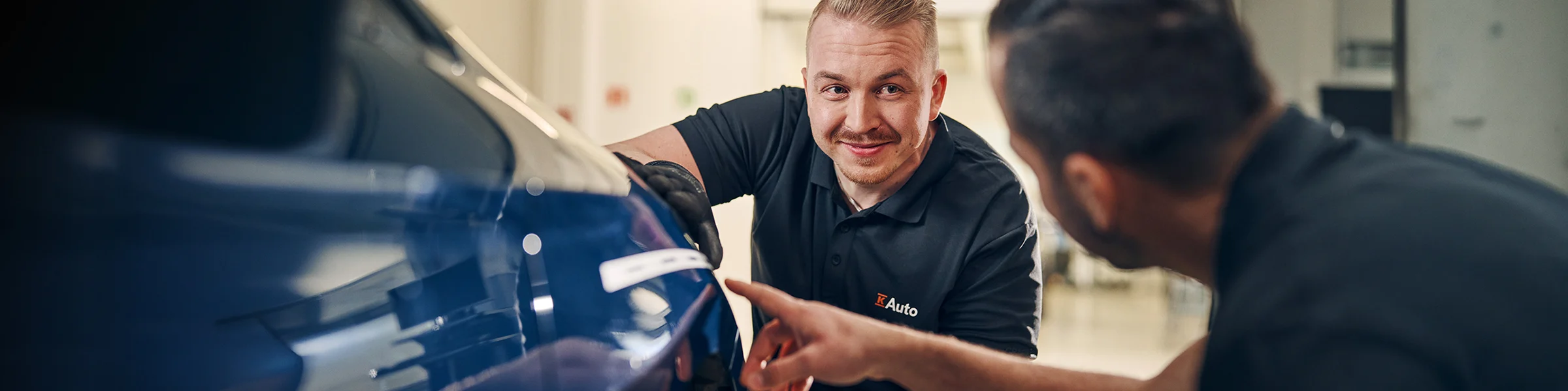 Kaikki yli 5-vuotiaan auton Merkkihuollot 199 € Yksi hinta. Myös sähköautoille.