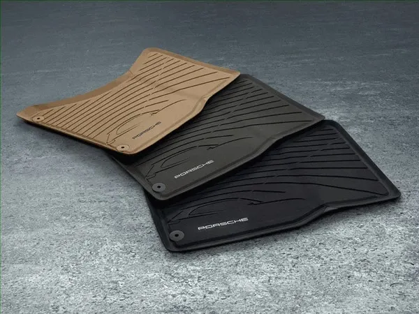 porsche-macan-mustat-kumimatot-autoon
