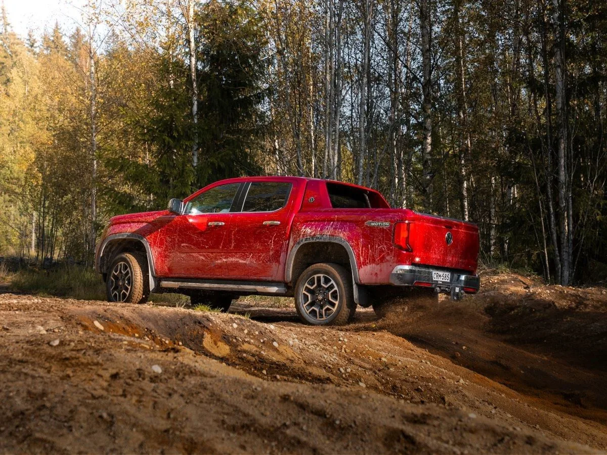 Volkswagen Amarok – Vaihtoautot, uudet autot ja esittelyautot