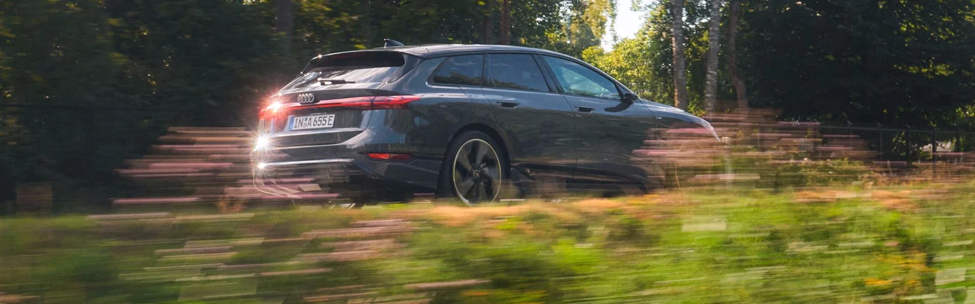 Nopean toimituksen autojen kesäetu Tuhat euroa etumatkaa