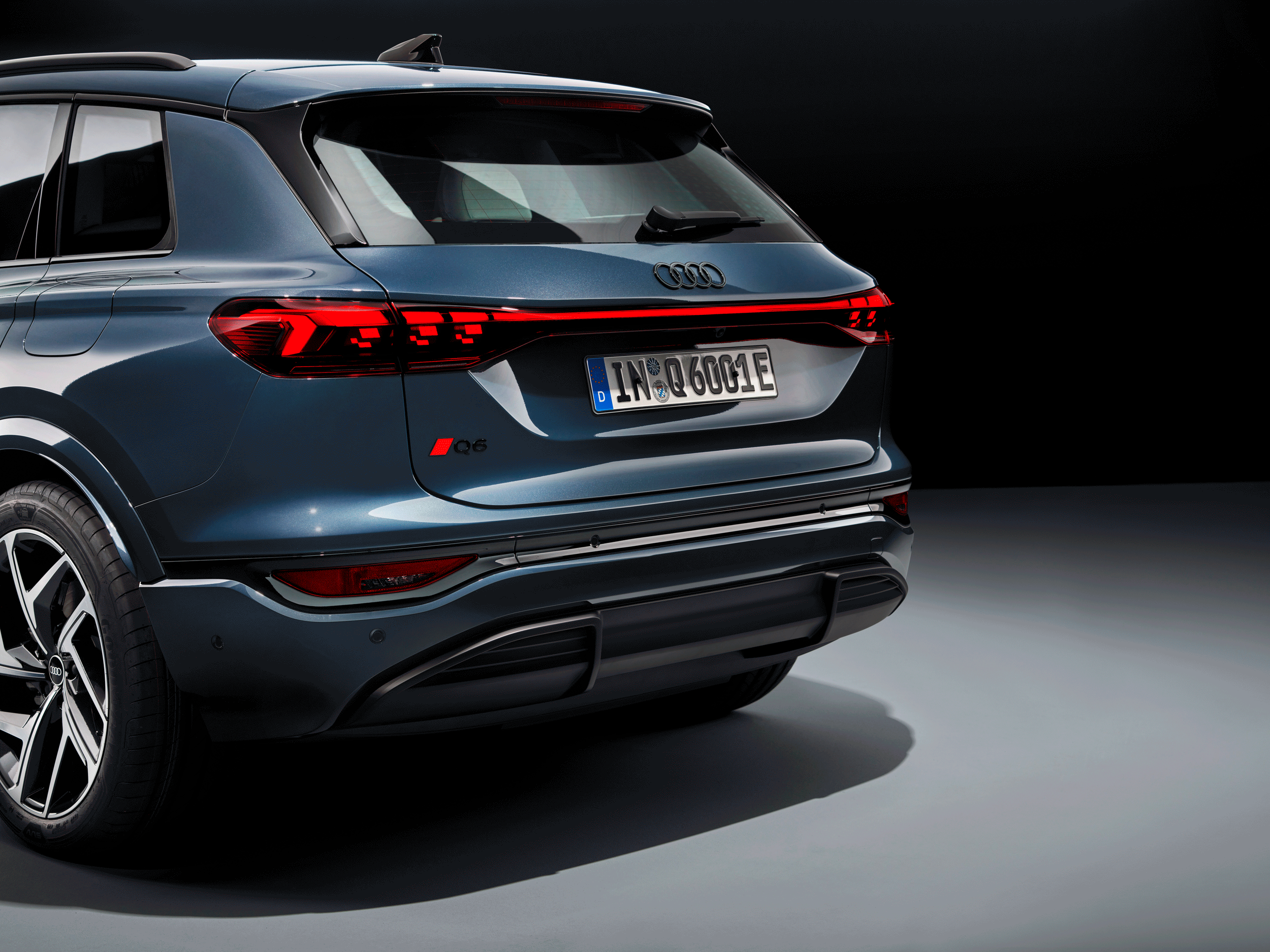 Audi Q6 takavalot