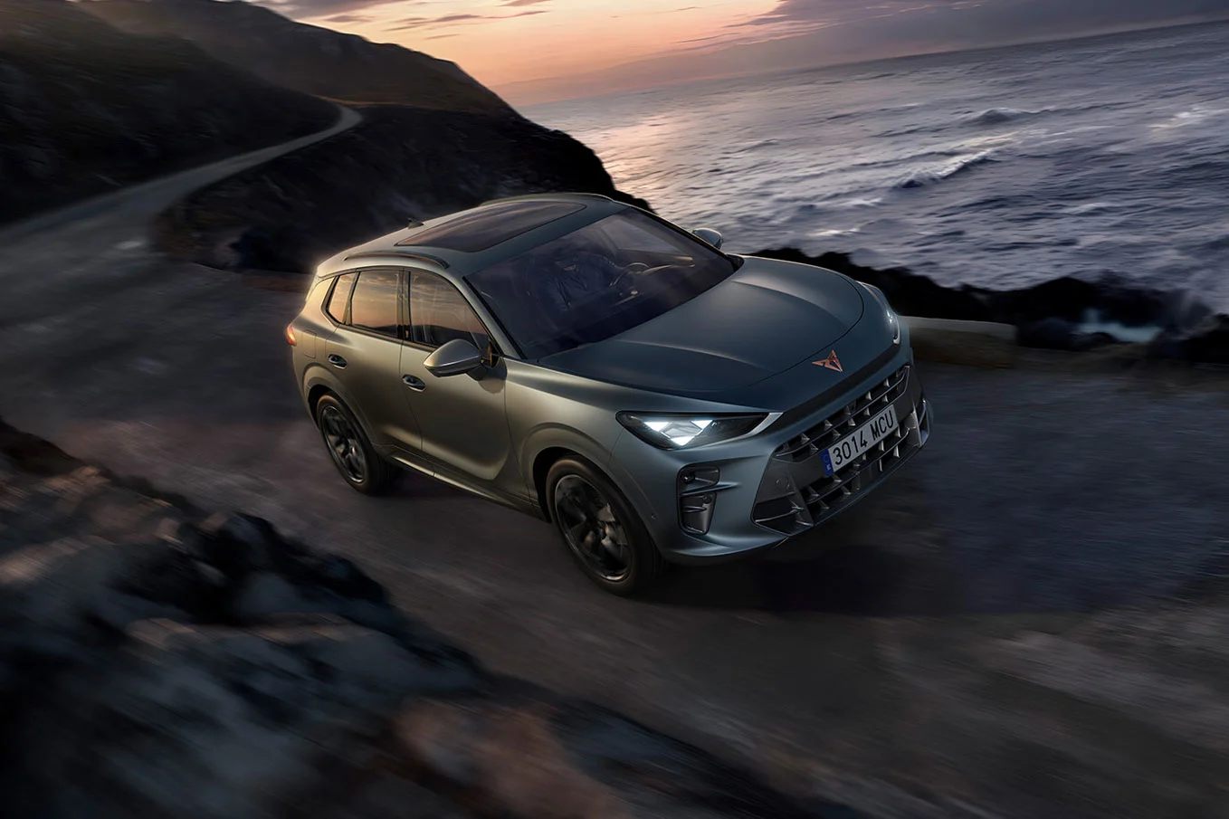 Voimakkaasti tunteisiin vetoava ja urheilullinen SUV