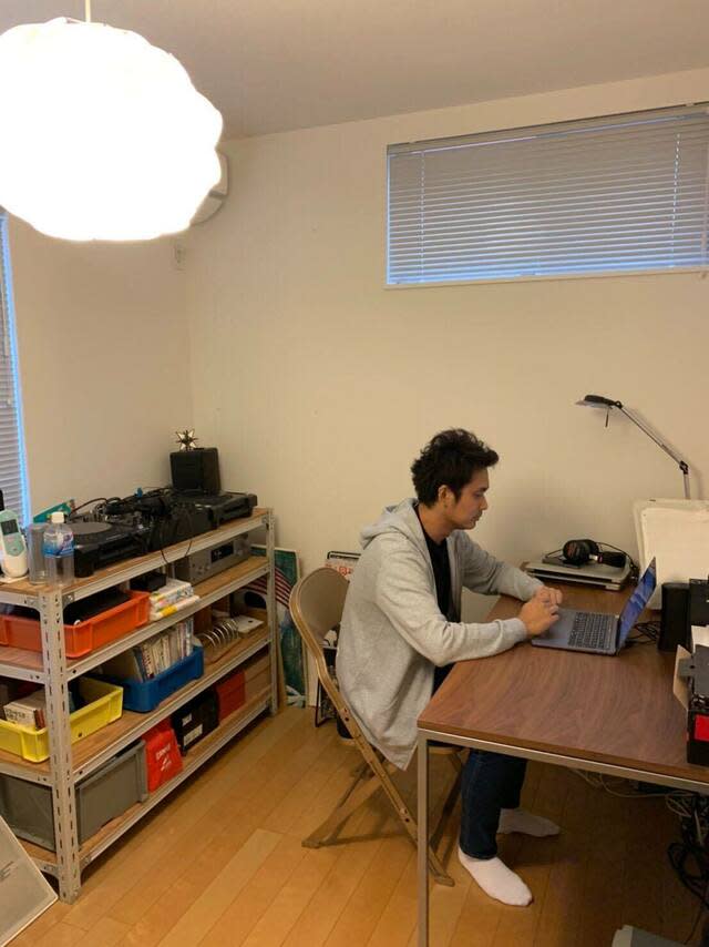 古賀敏幹さんの自宅オフィス