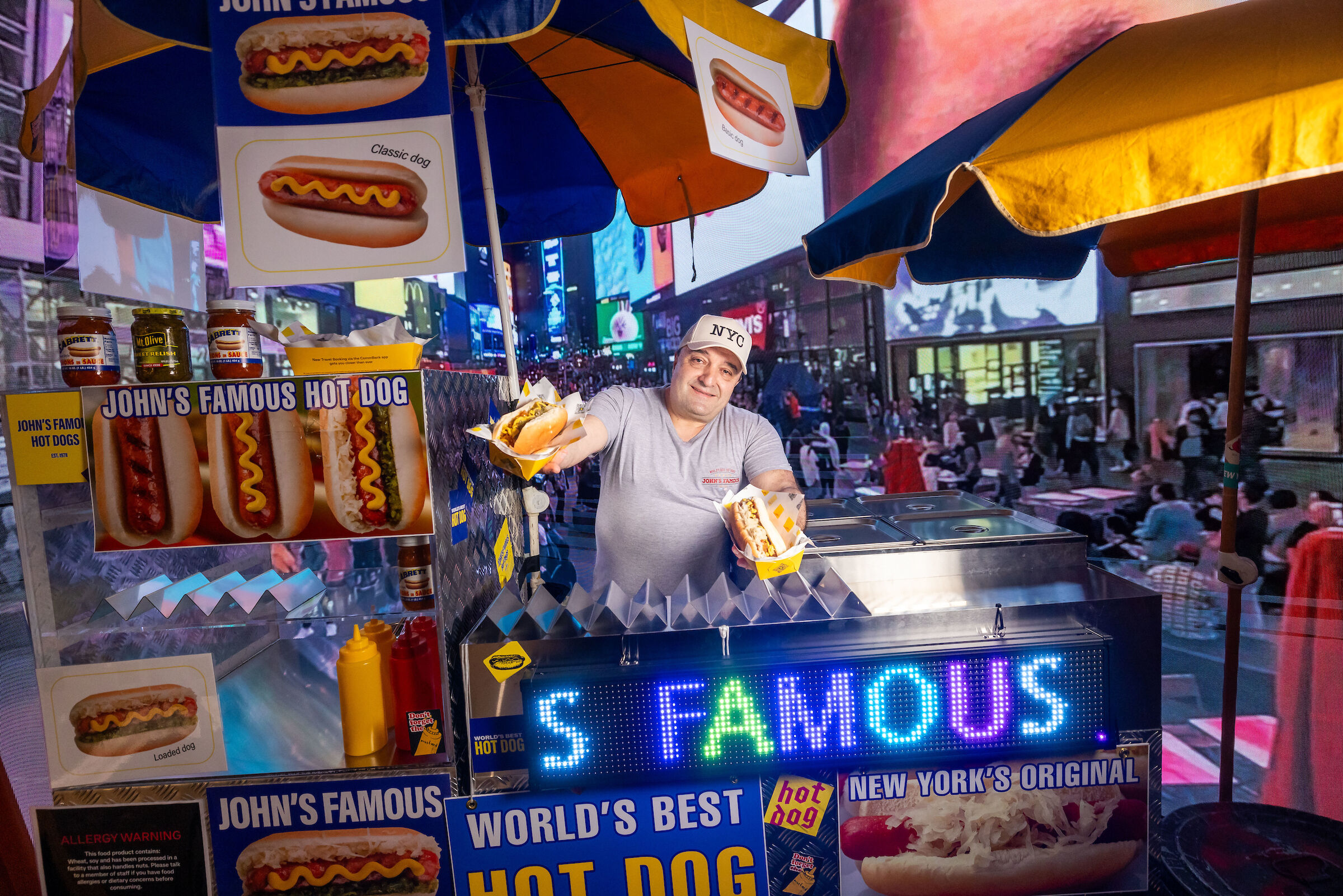 M+C Saatchi Group | CommBank Hot Dogs Out of Here Campaign
