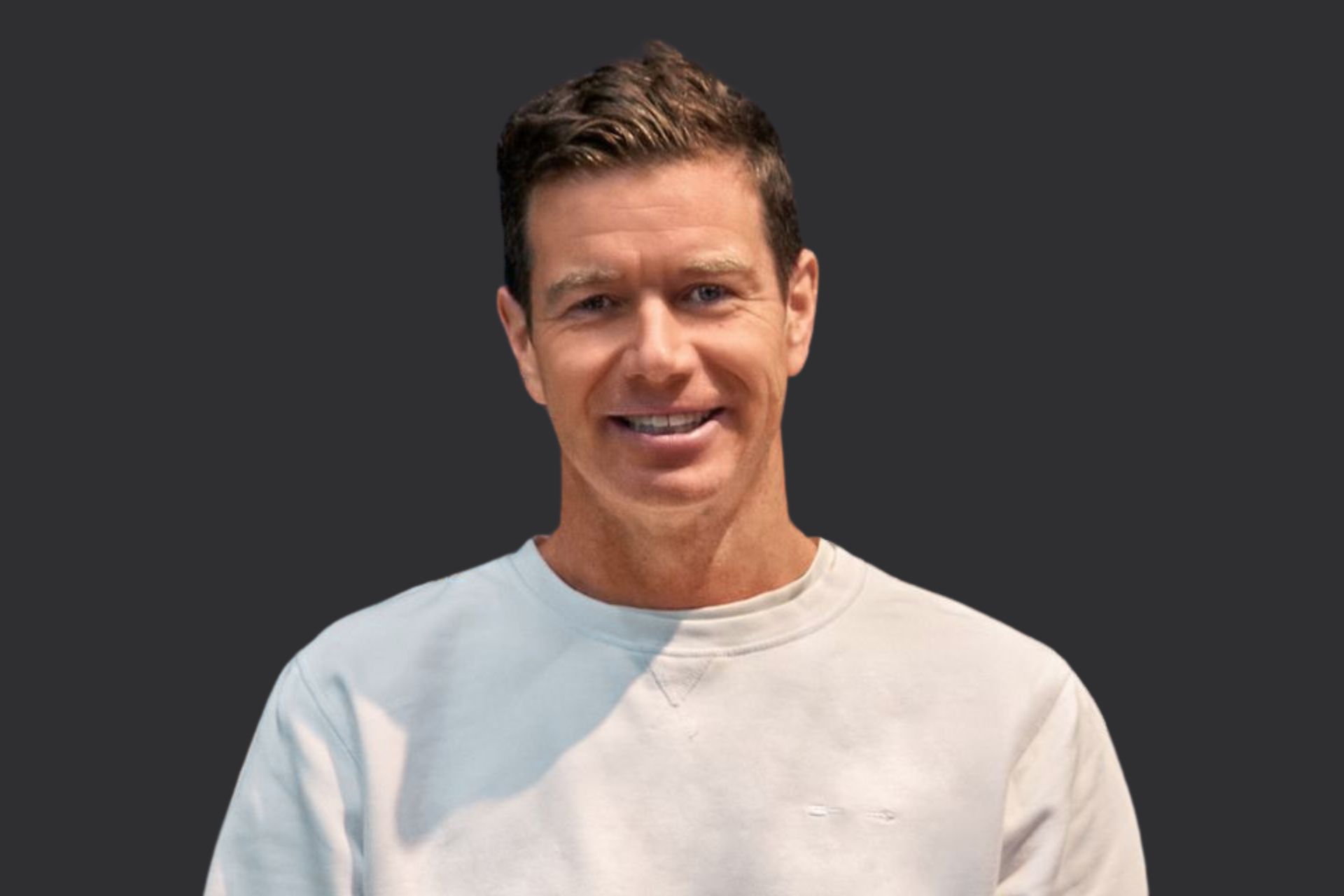 Steven Colla M+C Saatchi Group | Steve Coll Helps CMOs Turn Longing to Loyalty