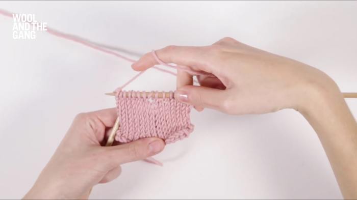 How To Knit: Buttonhole - Step 6